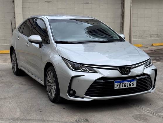 TOYOTA COROLLA 2.0 VVT-IE FLEX XEI DIRECT SHIFT TOYOTA COROLLA 2.0 VVT-IE FLEX XEI DIRECT SHIFT